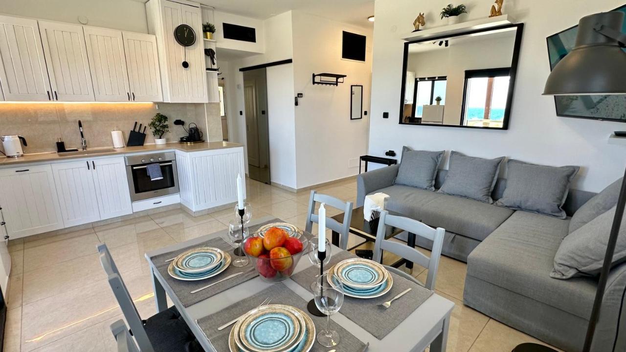Gw951 Gugel Waves Amazing Seaview Apartments Nahariya Exterior photo